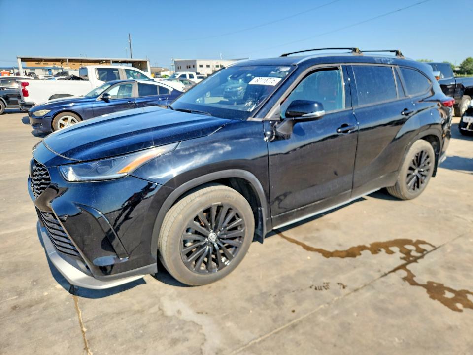 2023 Toyota Highlander VIN 5TDKDRAH6PS513797 — COPART salvage auction photo