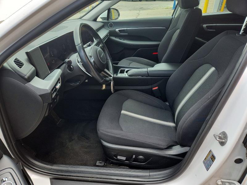 2025 Hyundai Sonata hybrid VIN KMHL34JJ8SA104697 COPART salvage auction — FRONT END, In - Certificate Of Title, sold $11,000 on 2026-07-20 (photo 7)