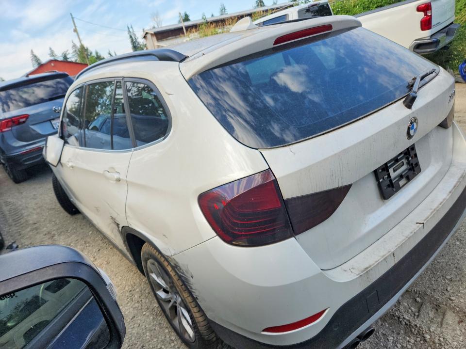 2013 BMW X1 VIN WBAVL1C59DVR86113 COPART salvage auction — SIDE, Ab - Bos - Salvage, sold $200 on 2026-07-28 (photo 2)