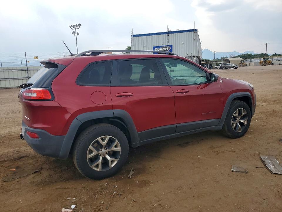 2014 Jeep Cherokee VIN 1C4PJMBS0EW161048 COPART salvage auction — MINOR DENT/SCRATCHES, Co - Dis/Dlr/Exp Only Clean Title, sold $2,000 on 2026-08-03 (photo 3)
