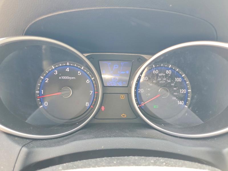 2015 Hyundai Tucson VIN KM8JUCAG3FU115548 COPART salvage auction — FRONT END, IN - CERTIFICATE OF TITLE, sold $1,600 on 2026-07-21 (photo 9)
