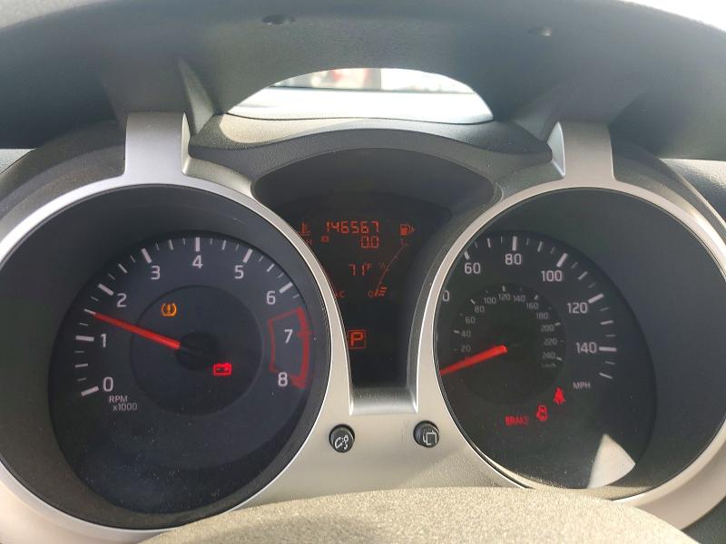 2011 Nissan Juke VIN JN8AF5MR8BT000293 COPART salvage auction — MINOR DENT/SCRATCHES, Ca - Cert Of Title-Salvaged, sold $375 on 2026-07-28 (photo 9)