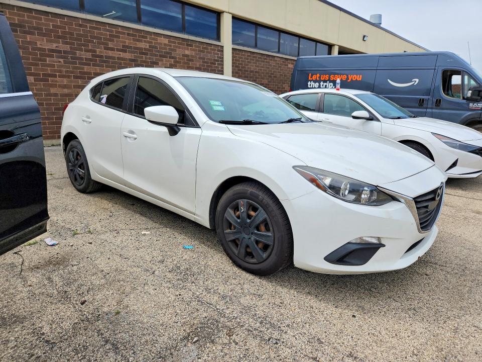 2014 Mazda 3 VIN JM1BM1K7XE1107202 COPART salvage auction — MECHANICAL, Il - Certificate Of Title, sold $275 on 2026-07-27 (photo 4)