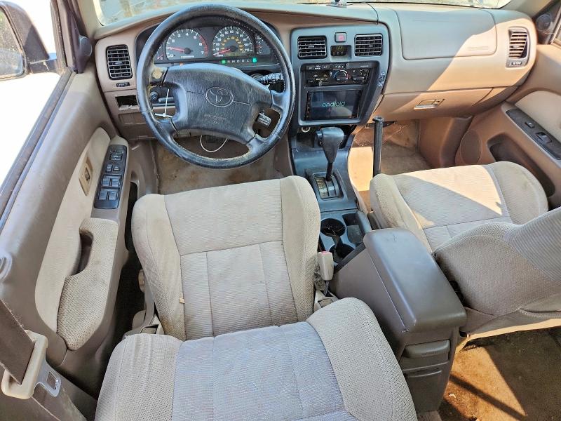 1999 Toyota 4runner VIN JT3GN86R6X0112241 COPART salvage auction — MINOR DENT/SCRATCHES, MD - CERTIFICATE OF TITLE, sold $625 on 2026-07-28 (photo 8)