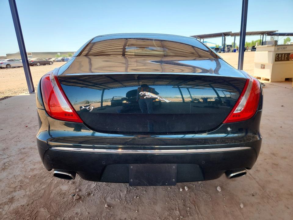 2011 Jaguar Xj series VIN SAJWA1CB1BLV17837 COPART salvage auction — FRONT END, Az - Cert Of Title - Salvage, sold $250 on 2026-07-21 (photo 6)