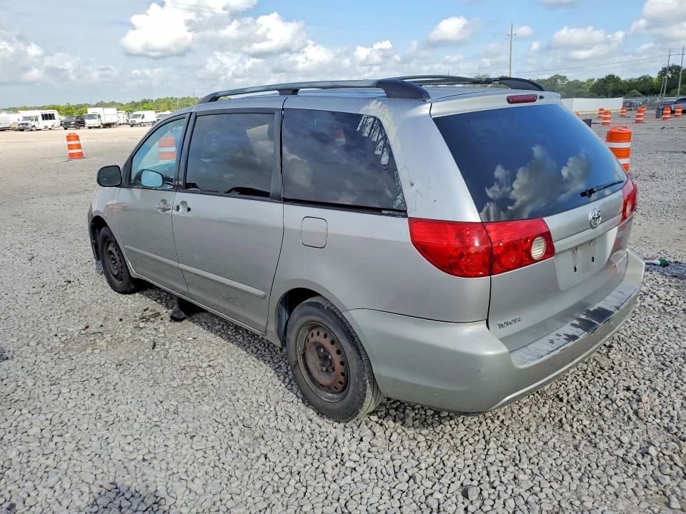 2006 Toyota Sienna VIN 5TDZA23C86S481496 COPART salvage auction — ROOF, TX - SALVAGE VEHICLE TITLE, sold $650 on 2026-07-27 (photo 2)