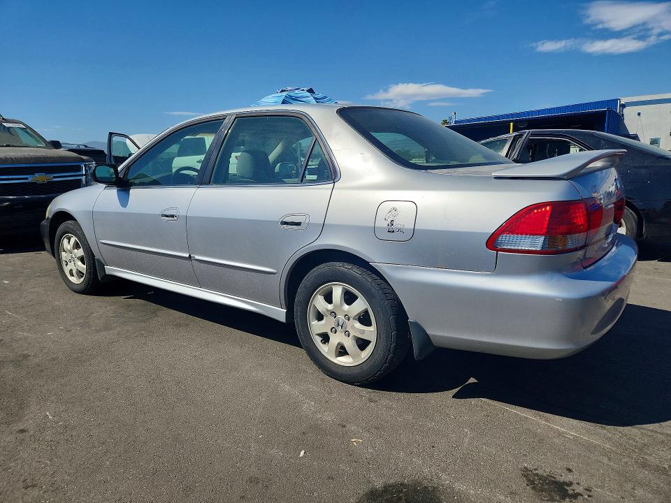 2001 Honda Accord VIN JHMCG66831C021853 COPART salvage auction — MINOR DENT/SCRATCHES, Ca - Dis/Dlr/Exp Only Clean Title, sold $993 on 2026-07-22 (photo 2)