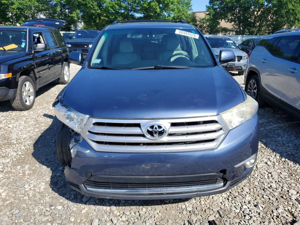 2013 Toyota Highlander VIN 5TDBK3EHXDS194025 COPART salvage auction — FRONT END, Ma - Cert Of Title-Reconstrctd Coll, sold $2,400 on 2026-07-17 (photo 5)