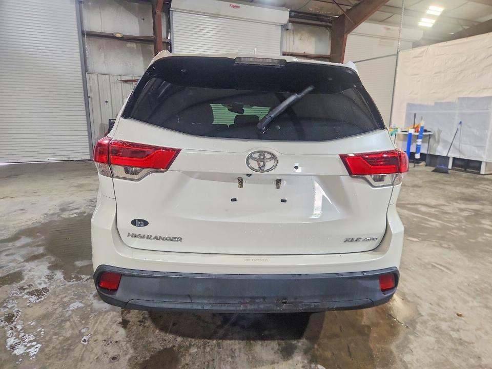 2017 Toyota Highlander VIN 5TDJZRFH0HS394989 COPART salvage auction — FRONT END, Ma - Cert Of Title-Salvage, sold $125 on 2026-07-30 (photo 6)