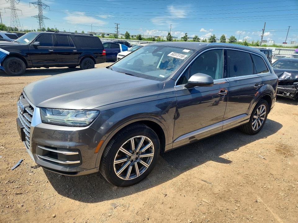 2019 Audi Q7 VIN WA1LAAF75KD040813 COPART salvage auction — MINOR DENT/SCRATCHES, IL - CERTIFICATE OF TITLE (P), sold $11,100 on 2026-07-28 (photo 1)