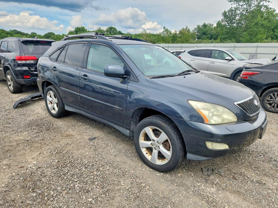 2006 Lexus Rx 330 VIN 2T2HA31U16C106812 COPART salvage auction — MINOR DENT/SCRATCHES, MA - CERTIFICATE OF TITLE, sold $1,100 on 2026-07-22 (photo 4)