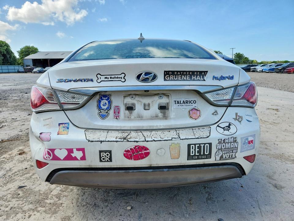 2015 Hyundai VIN KMHEC4A47FA123895 COPART salvage auction — MECHANICAL, Mt - Certificate Of Title, sold $325 on 2026-07-28 (photo 6)