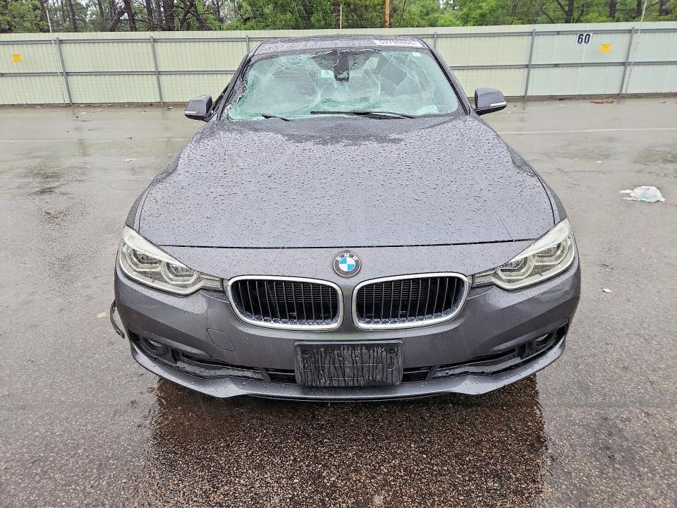 2018 BMW 3er VIN WBA8A3C51JA488473 COPART salvage auction — ROOF, Ny - Mv-907A Salvage Certificate, sold $3,400 on 2026-07-13 (photo 5)