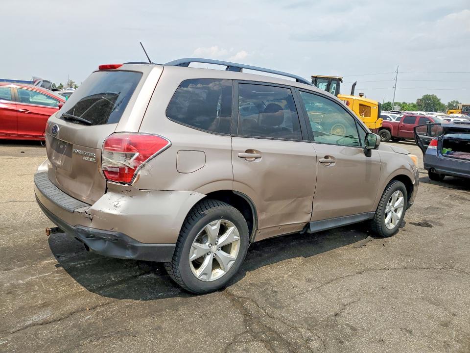 2014 Subaru VIN JF2SJADC4EH400959 COPART salvage auction — REAR END, Co - Dis/Dlr/Exp Only Clean Title, sold $1,700 on 2026-07-09 (photo 3)