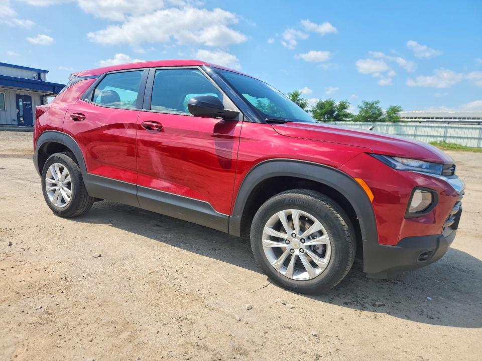 2021 Chevrolet Trailblazer VIN KL79MNSL5MB030764 COPART salvage auction — HAIL, Wi - Cert Of Title-Claim Paid, sold $200 on 2026-07-21 (photo 4)
