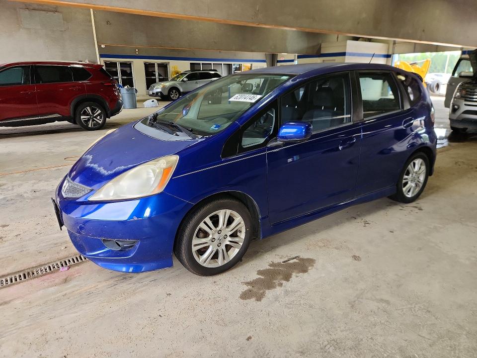 2009 Honda Fit VIN JHMGE886X9S002796 COPART salvage auction — REAR END, Va - Cert Of Title - Salvage, sold $225 on 2026-07-31 (photo 1)