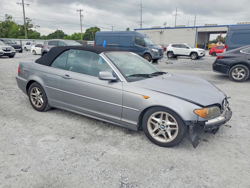 2004 BMW 3 series VIN WBABW33414PL31834 COPART salvage auction — FRONT END, FL - CERT OF TITLE SLVG REBUILDABLE, sold $500 on 2026-08-21 (photo 4)