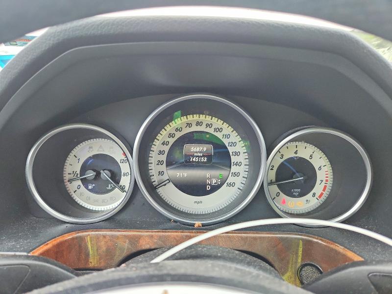 2014 Mercedes-benz E-klasse VIN WDDHF5KBXEA977554 COPART salvage auction — NORMAL WEAR, Wv - Certificate Of Title, sold $100 on 2026-07-28 (photo 9)
