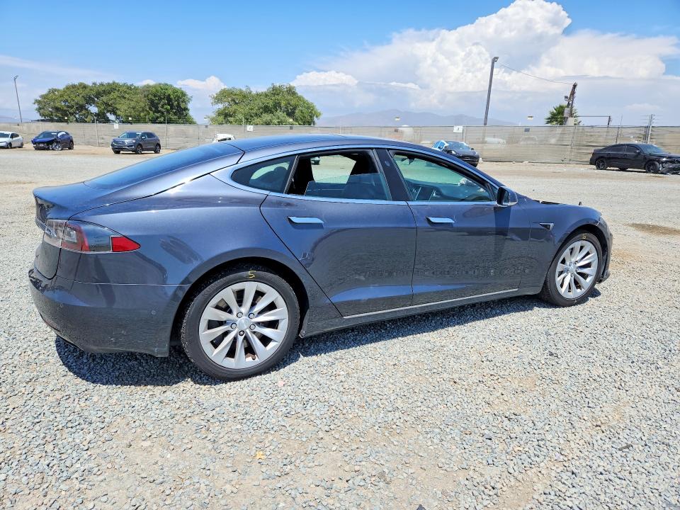 2016 Tesla Model s VIN 5YJSA1E17GF170526 COPART salvage auction — ROOF, CA - SALVAGE CERTIFICATE, sold $2,350 on 2026-07-28 (photo 3)