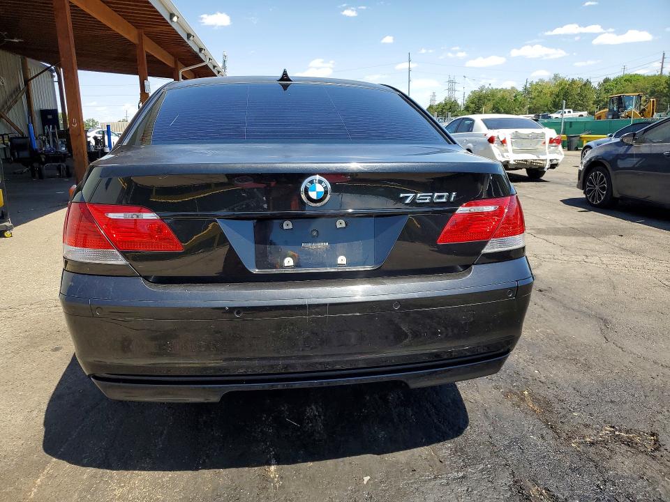 2007 BMW 7er VIN WBAHL83517DT10254 COPART salvage auction — NORMAL WEAR, Co - Dis/Dlr/Exp Only Clean Title, sold $375 on 2026-07-28 (photo 6)