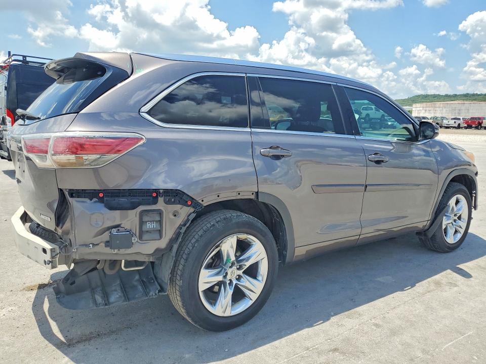 2014 Toyota Highlander VIN 5TDYKRFH4ES038186 COPART salvage auction — FRONT END, Salvage Title, sold $6,900 on 2026-07-22 (photo 3)