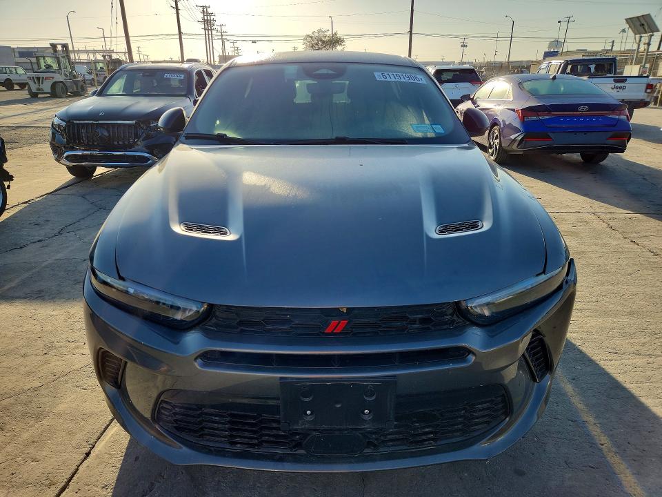 2024 Dodge Hornet VIN ZACPDFCW1R3A12985 COPART salvage auction — SIDE, Fl - Cert Of Title Slvg Rebuildable, sold $6,700 on 2026-07-27 (photo 5)
