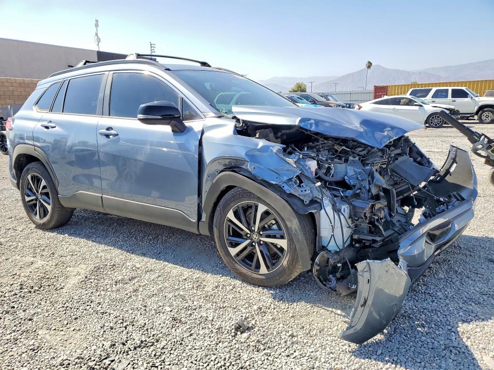 2025 Toyota Corolla VIN 7MUFBABG6SV087901 COPART salvage auction — FRONT END, Ca - Dis/Dlr/Exp Only Clean Title, sold $9,800 on 2026-07-08 (photo 4)