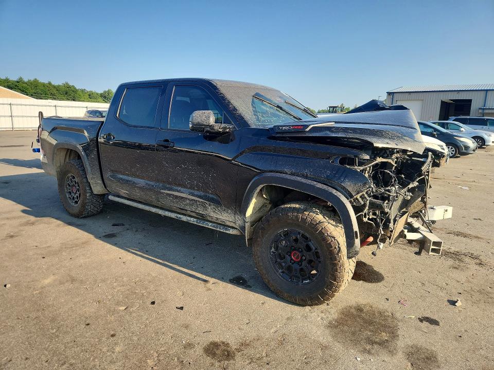 2025 Toyota Tundra VIN 5TFPC5DBXSX087673 COPART salvage auction — FRONT END, ME - CERT OF TITLE-SALVAGE COLLISIO (P), sold $13,800 on 2026-07-24 (photo 4)