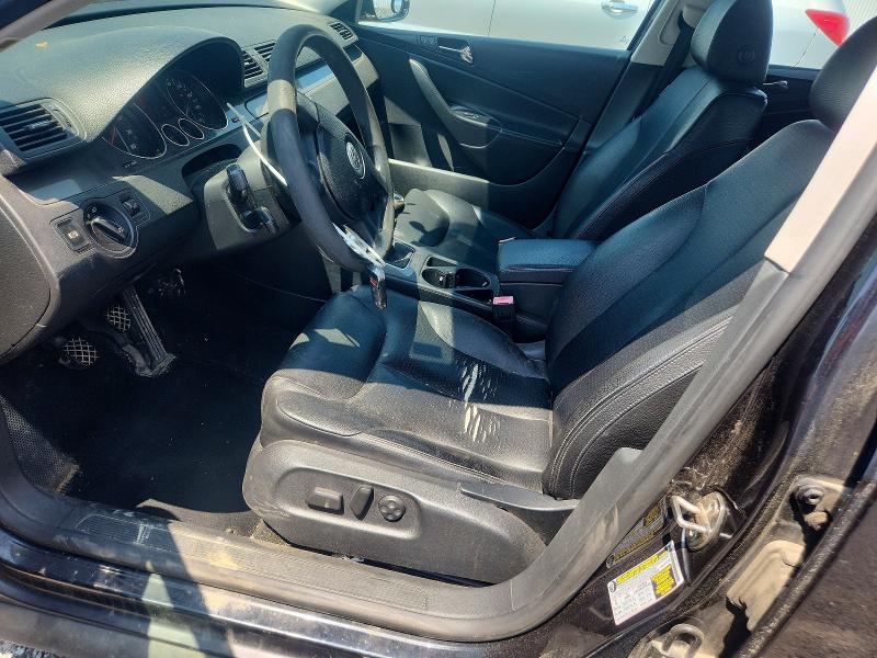 2008 Volkswagen Passat VIN WVWUK73C38P007389 COPART salvage auction — MINOR DENT/SCRATCHES, Ma - Certificate Of Title, sold $450 on 2026-07-29 (photo 7)