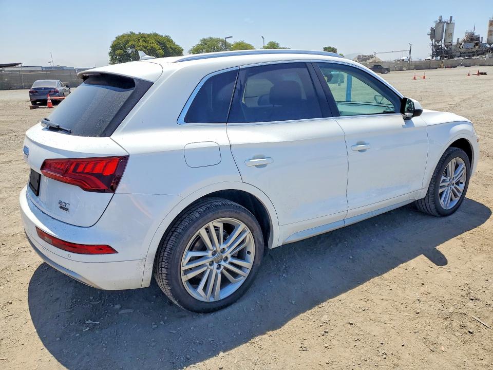 2018 Audi Q5 VIN WA1BNAFY5J2247379 COPART salvage auction — MINOR DENT/SCRATCHES, Ca - Dis/Dlr/Exp Only Clean Title, sold $10,100 on 2026-07-31 (photo 3)