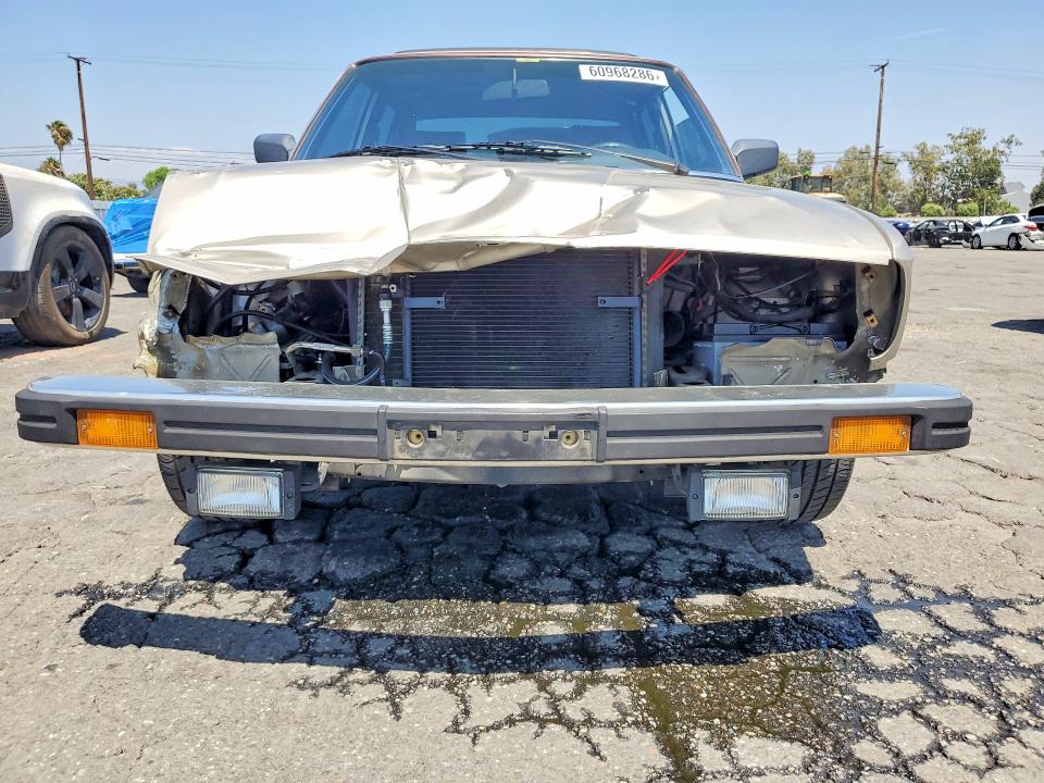 1986 BMW 5 series VIN WBADK8308G9660652 COPART salvage auction — FRONT END, CA - SALVAGE CERTIFICATE, sold $1,400 on 2026-07-30 (photo 5)