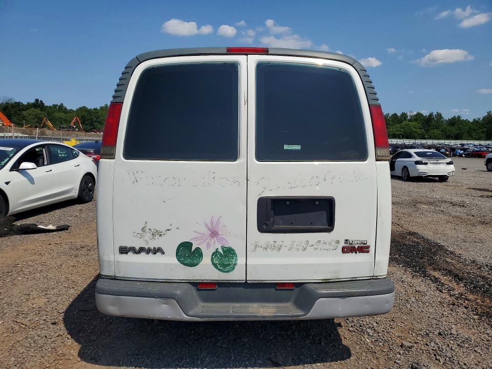 2001 Gmc Savana 3500 VIN 1GTHG39R911181550 COPART salvage auction — MINOR DENT/SCRATCHES, Nj - Certificate Of Title, sold $350 on 2026-08-03 (photo 6)