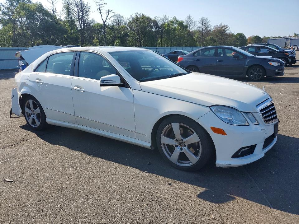 2011 Mercedes-benz E-class VIN WDDHF8HBXBA503446 COPART salvage auction — REAR END, NY - MV-907A SALVAGE CERTIFICATE, sold $725 on 2026-08-10 (photo 4)