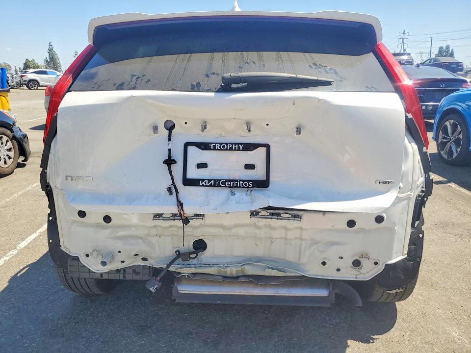 2025 Kia Niro VIN KNDCR3LE6S5240090 COPART salvage auction — REAR END, CA - SALVAGE CERTIFICATE, sold $10,700 on 2026-07-23 (photo 6)