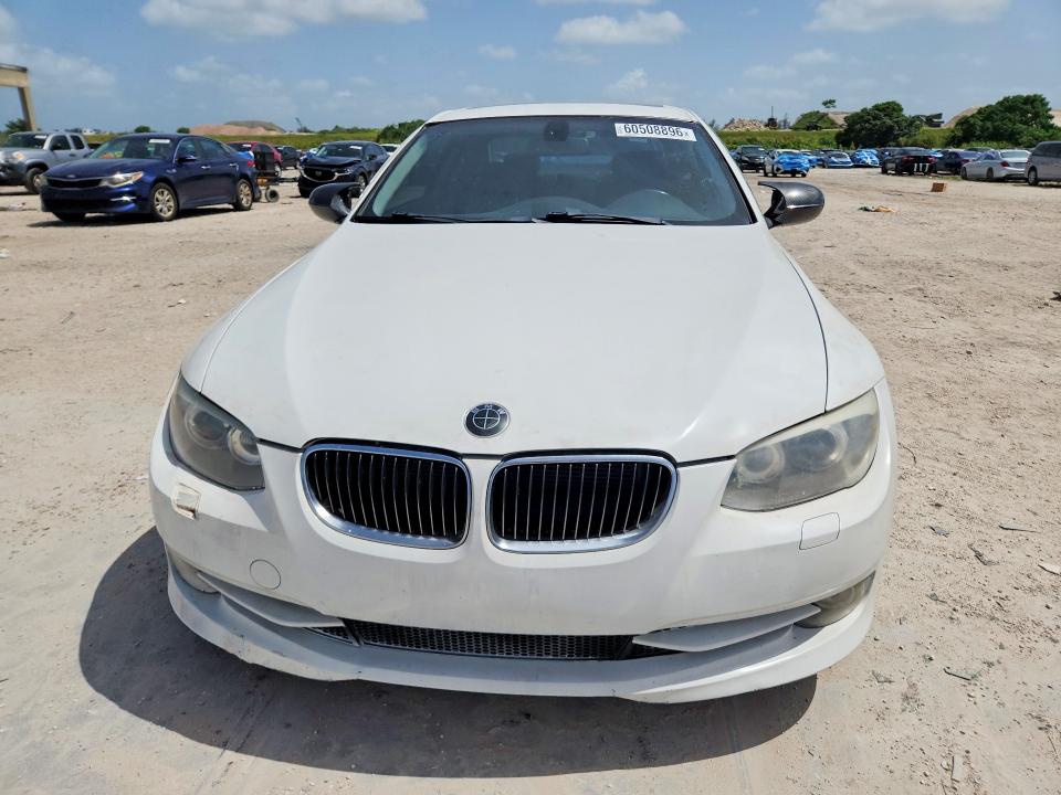 2013 BMW 3er VIN WBAKE5C59DJ107334 COPART salvage auction — MINOR DENT/SCRATCHES, Fl - Certificate Of Title, sold $325 on 2026-07-21 (photo 5)