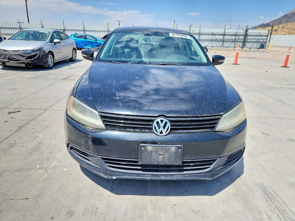 2012 Volkswagen Jetta VIN 3VWDP7AJ3CM377028 COPART salvage auction — REAR END, Ut - Cert Of Title-Rebuilt/Restored, sold $325 on 2026-08-10 (photo 5)