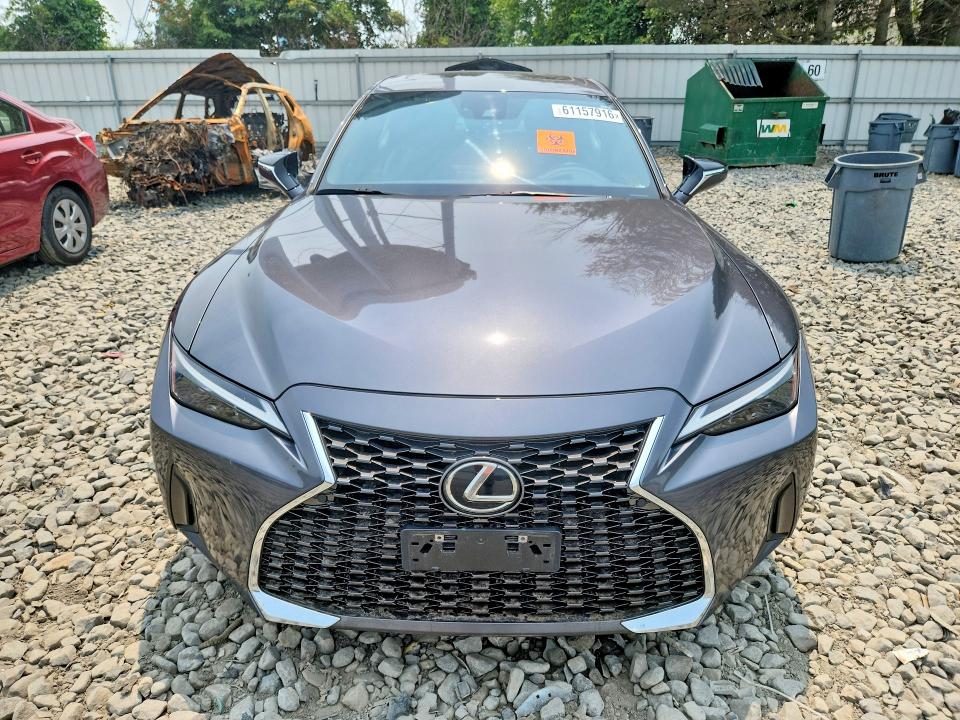 2023 Lexus Is 300 VIN JTHD81F27P5050429 COPART salvage auction — WATER/FLOOD, NJ - CERT OF TITLE-SALVAGE FLOOD, sold $12,100 on 2026-08-31 (photo 5)