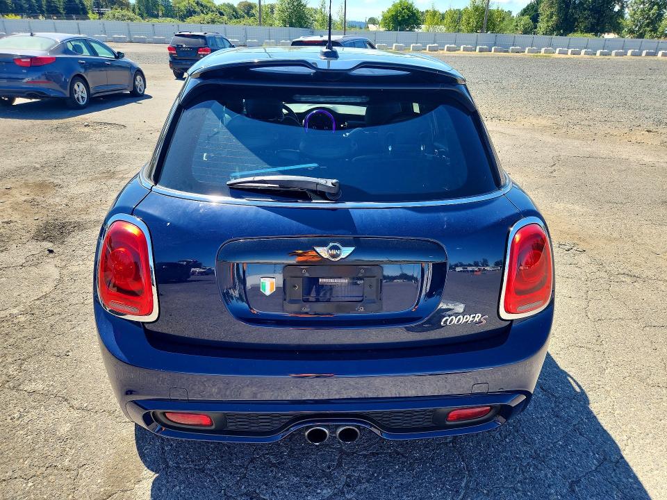 2015 Mini Cooper VIN WMWXU3C55F2B57127 COPART salvage auction — FRONT END, OR - SALVAGE TITLE CERTIFICATE, sold $1,050 on 2026-08-31 (photo 6)