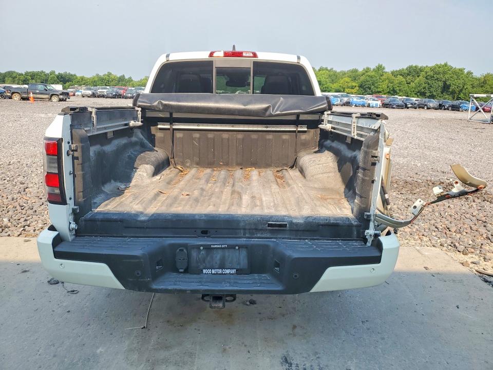 2022 Nissan Navara (frontier) VIN 1N6ED1EK0NN692570 COPART salvage auction — REAR END, Salvage Title, sold $7,100 on 2026-09-08 (photo 6)