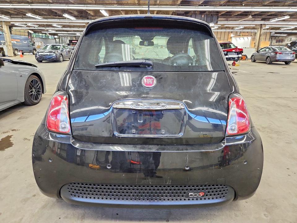 2013 Fiat 500 VIN 3C3CFFGE9DT663239 COPART salvage auction — MECHANICAL, Il - Certificate Of Title, sold $550 on 2026-08-03 (photo 6)