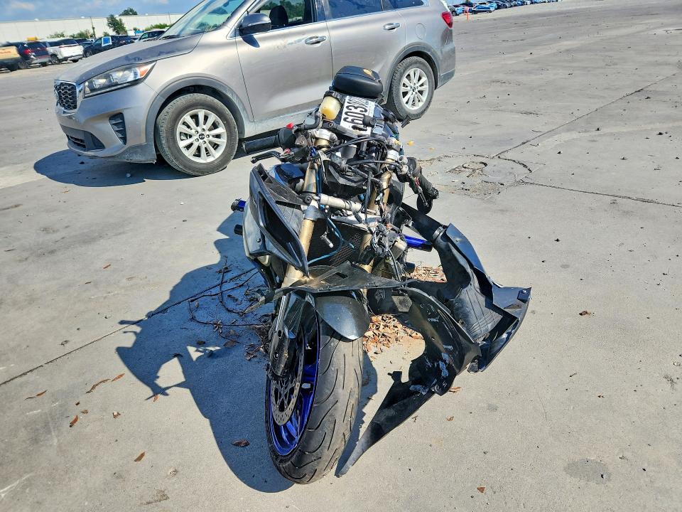 2006 Suzuki Gsx-r600 VIN JS1GN7DA862114539 COPART salvage auction — FRONT END, FL - CERT OF TITLE SLVG REBUILDABLE, sold $1,300 on 2026-07-23 (photo 2)