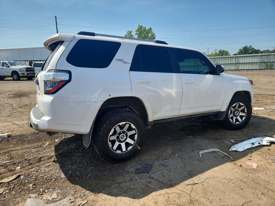 2018 Toyota 4runner VIN JTEBU5JR2J5499567 COPART salvage auction — FRONT END, Mi - Cert Of Title-Salvage Vehicle, sold $12,400 on 2026-08-21 (photo 3)