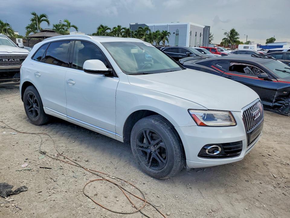 2016 Audi Q5 VIN WA1C2AFP3GA084959 COPART salvage auction — MECHANICAL, FL - CERT OF TITLE-REBUILT, sold $2,650 on 2026-07-31 (photo 4)