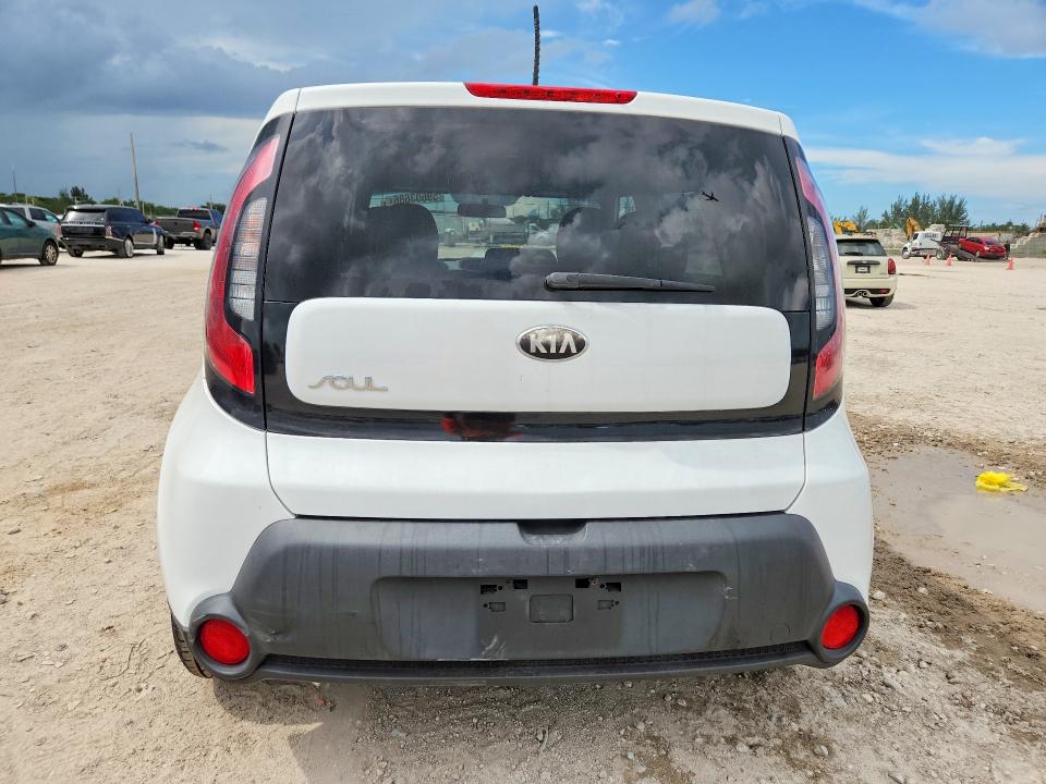 2014 Kia Soul VIN KNDJP3A53E7043418 COPART salvage auction — MINOR DENT/SCRATCHES, Fl - Certificate Of Title, sold $850 on 2026-07-28 (photo 6)
