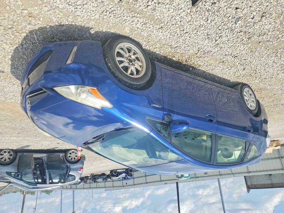 2013 Toyota Prius VIN JTDZN3EU5D3190890 COPART salvage auction — MECHANICAL, Oh - Certificate Of Title, sold $3,450 on 2026-07-14 (photo 4)