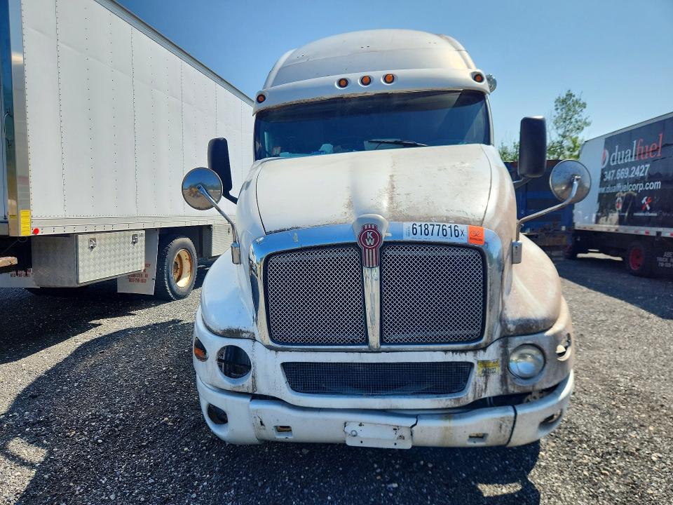 2007 Kenworth All models VIN 1XKTDU8X07J191096 COPART salvage auction — FRONT END, CT, sold $1,800 on 2026-08-31 (photo 5)