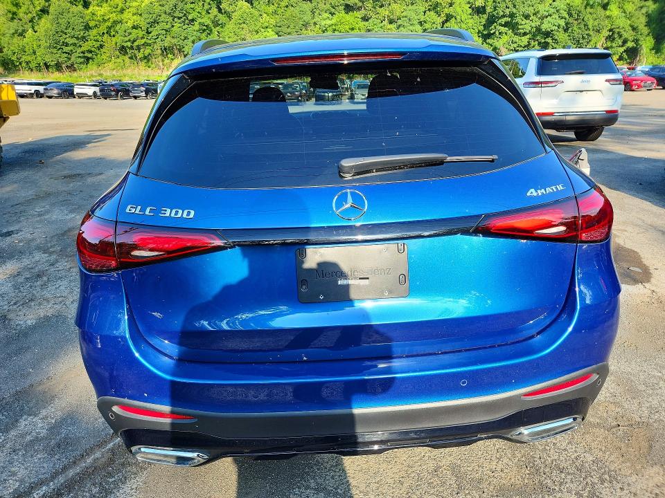 2023 Mercedes-benz Glc VIN W1NKM4HBXPF026499 COPART salvage auction — FRONT END, Nj - Cert Of Title-Salvage, sold $15,800 on 2026-07-30 (photo 6)