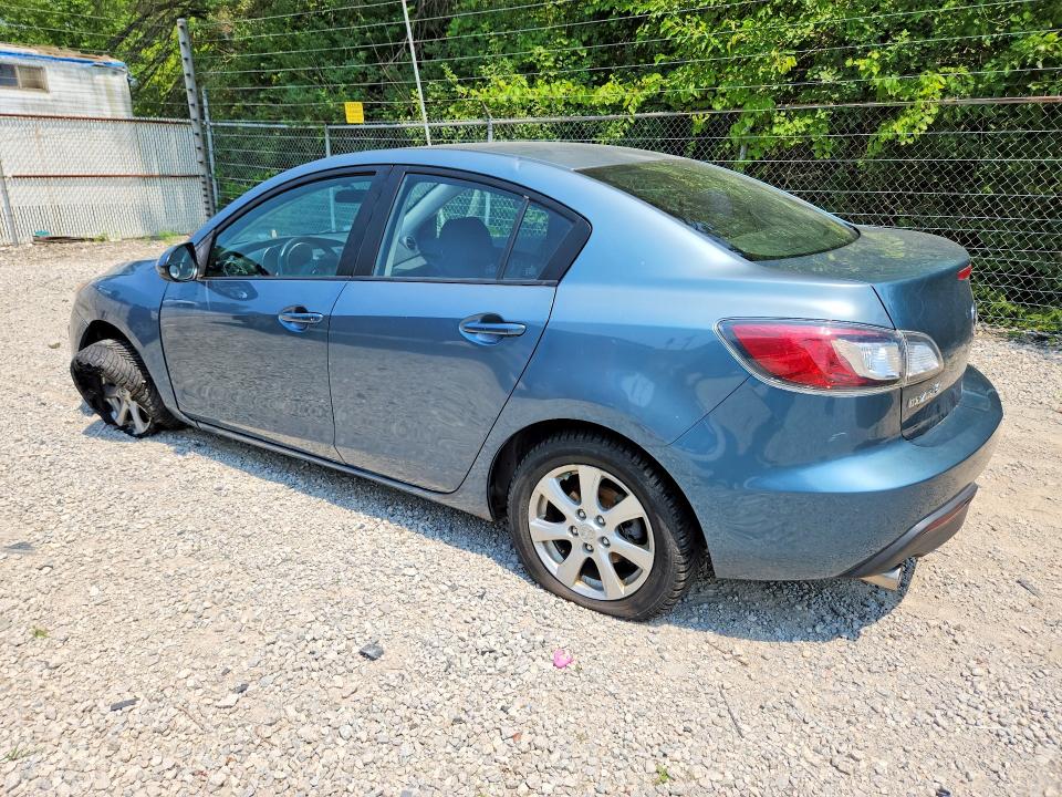 2010 Mazda 3 VIN JM1BL1SFXA1263745 COPART salvage auction — FRONT END, OH - CERT OF TITLE-SALVAGE, sold $225 on 2026-07-22 (photo 2)