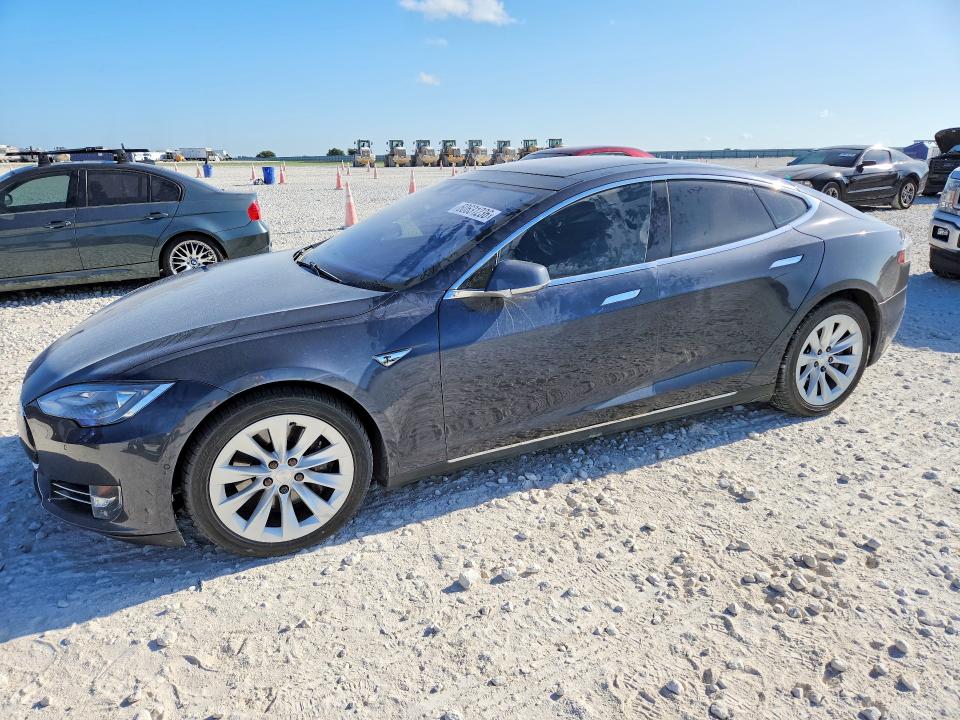 2015 Tesla Model s VIN 5YJSA1E27FF112486 COPART salvage auction — UNDERCARRIAGE, Tx - Certificate Of Title, sold $1,150 on 2026-07-16 (photo 1)