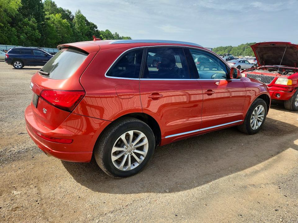 2014 Audi Q5 VIN WA1LFAFP7EA007898 COPART salvage auction — MINOR DENT/SCRATCHES, TX - CERTIFICATE OF TITLE (P), sold $3,500 on 2026-07-27 (photo 3)